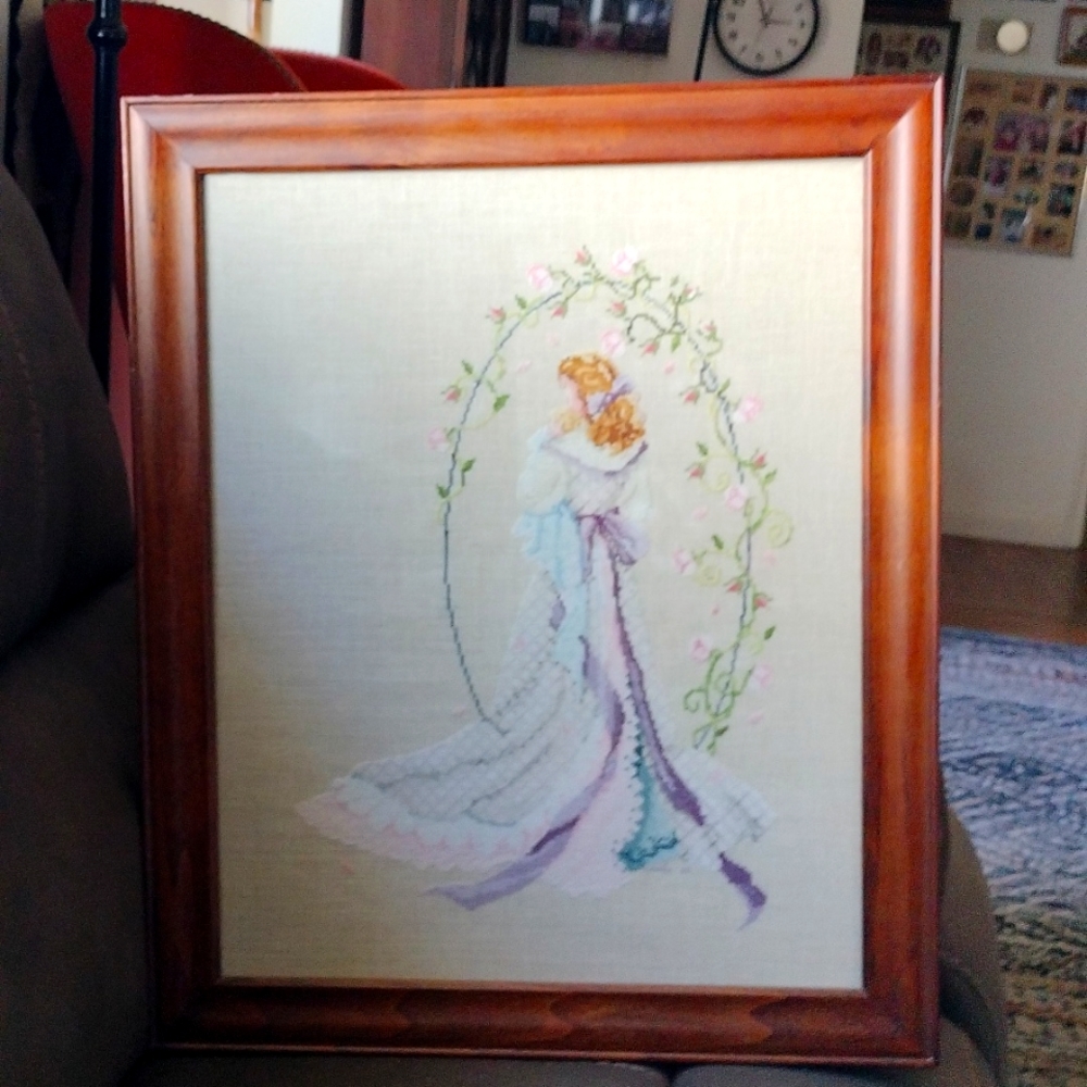 Wood Framed crossstitch "Under the Arbour of Love"